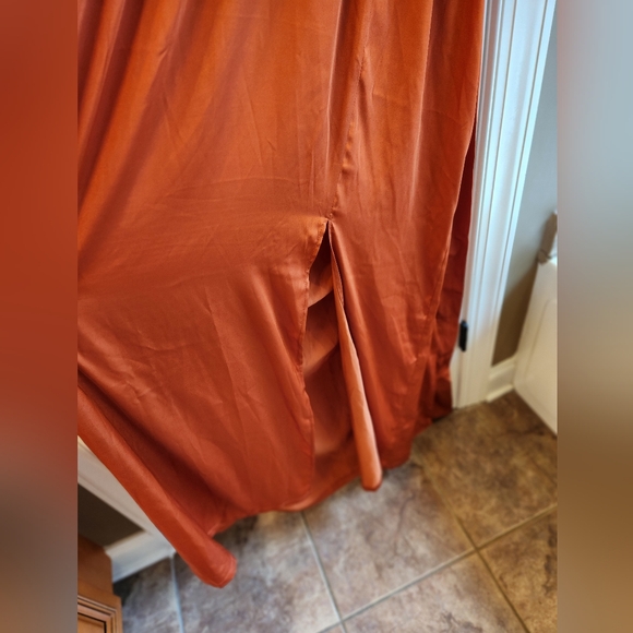 Identity Lingerie Burnt Orange Bridesmaid Infinity Dress - Size XL/XXL, NWT - Picture 8 of 15